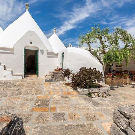 Trullo Il Karrubo Villa Ostuni Exterior photo